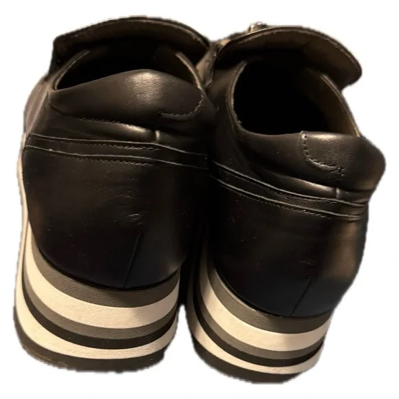 SOFTWAVES Black Leather Loafers with Chain Accent – Size 40 - Picture 5 of 5